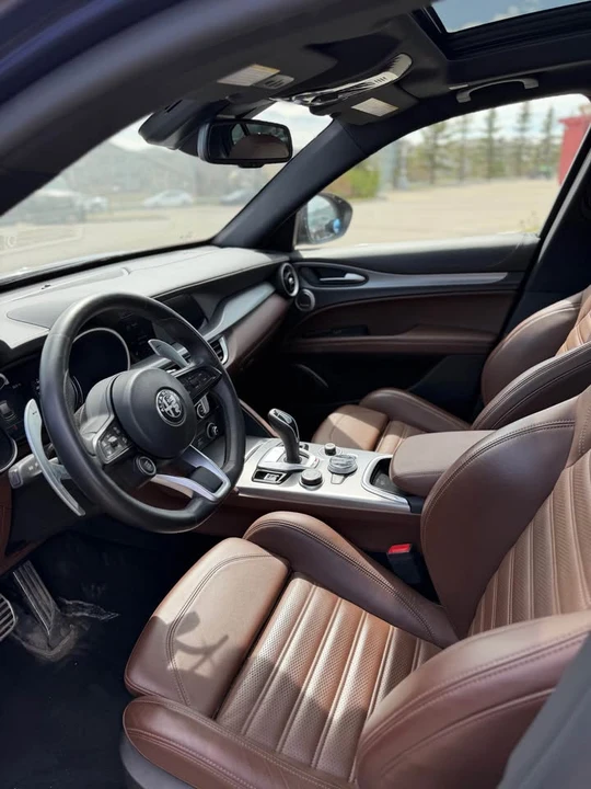 2021 Alfa Romeo Stelvio - Image 5 of 11