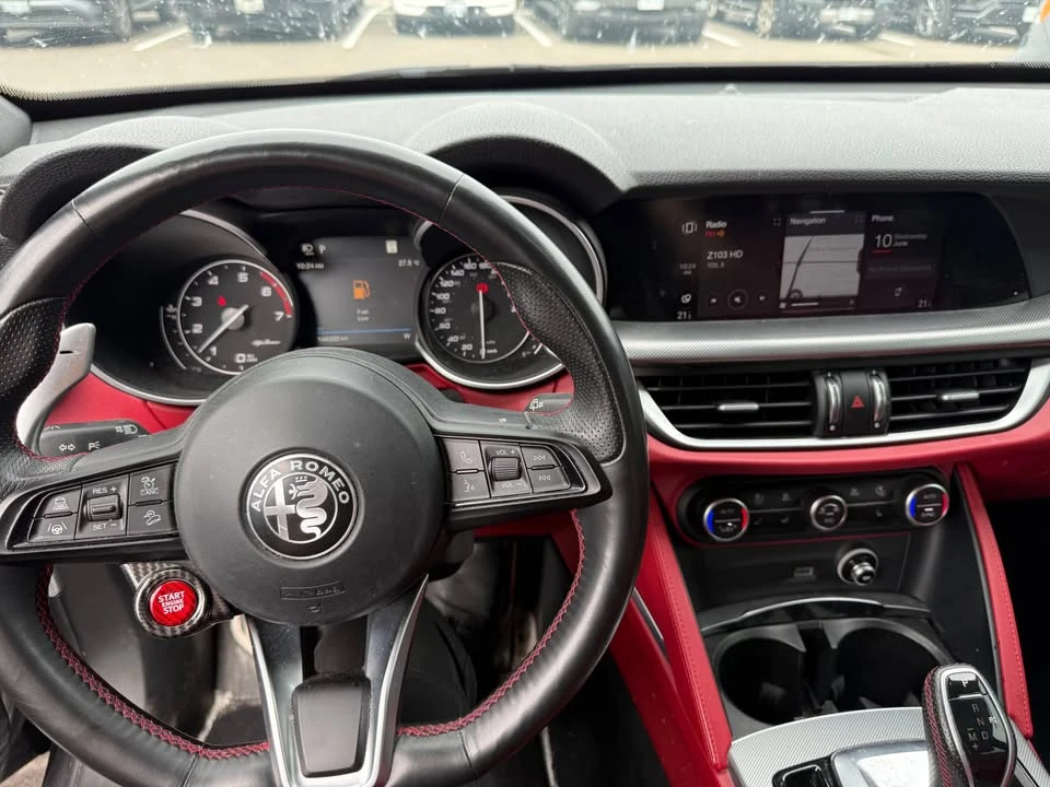 2021 Alfa Romeo Stelvio - Image 9 of 10