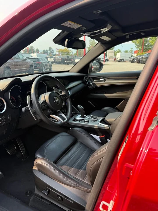 2021 Alfa Romeo Stelvio - Image 4 of 5