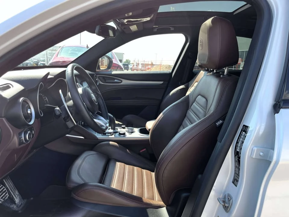 2021 Alfa Romeo Stelvio - Image 2 of 20