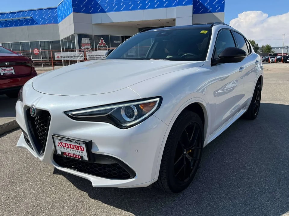 2021 Alfa Romeo Stelvio - Image 19 of 20