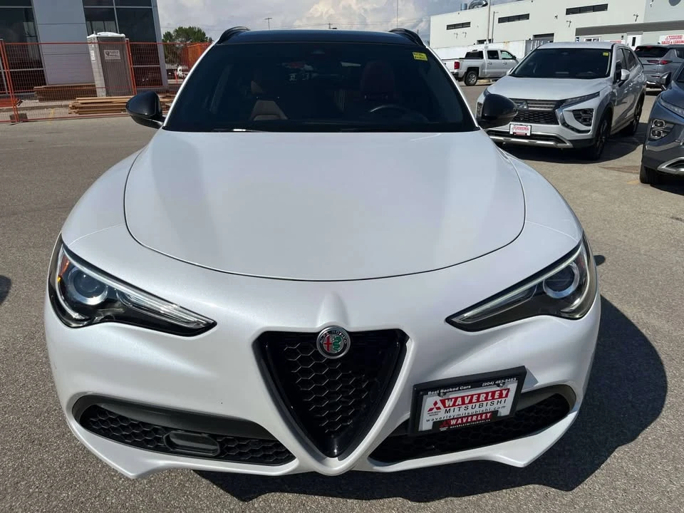 2021 Alfa Romeo Stelvio - Image 18 of 20