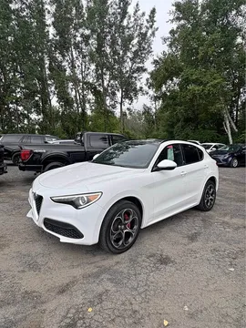 2021 Alfa Romeo Stelvio Sport