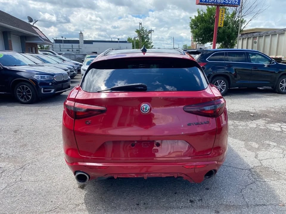 2021 Alfa Romeo Stelvio - Image 7 of 17