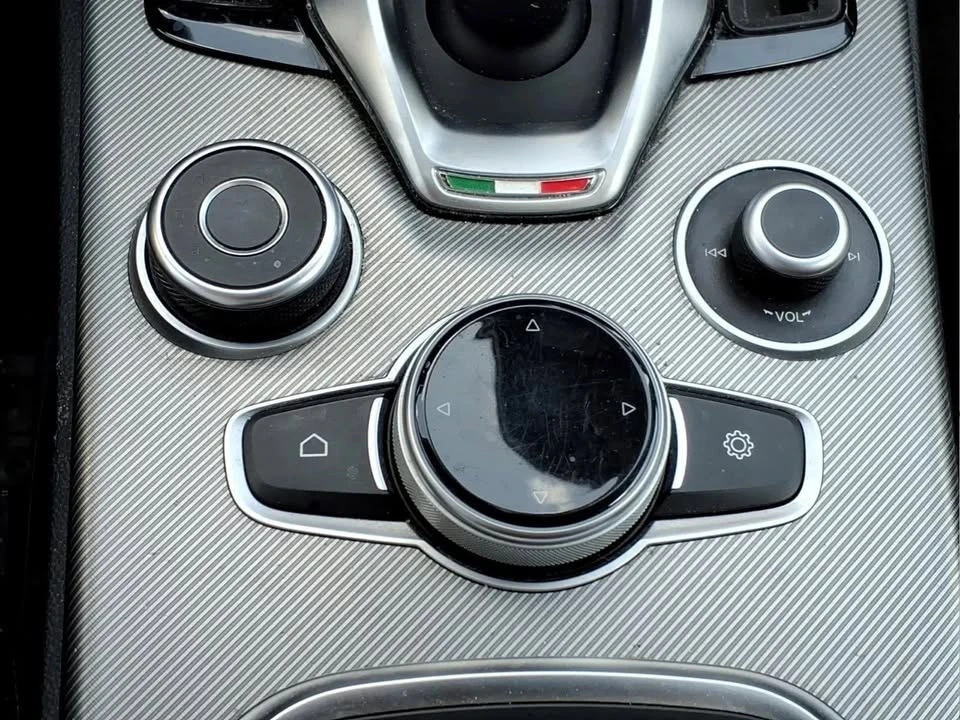 2021 Alfa Romeo Stelvio - Image 20 of 20
