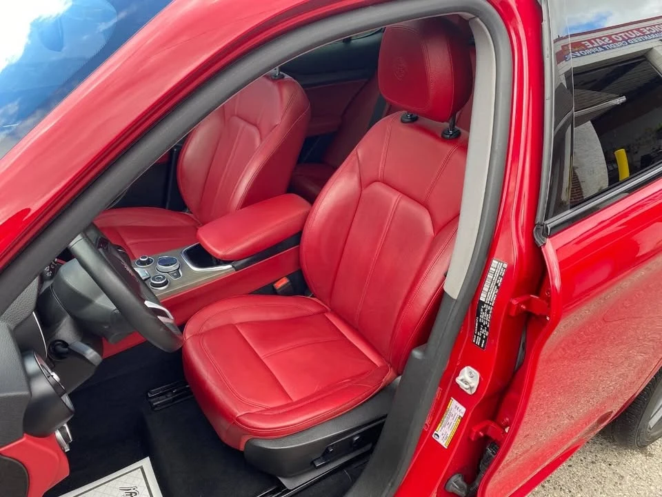 2021 Alfa Romeo Stelvio - Image 15 of 17