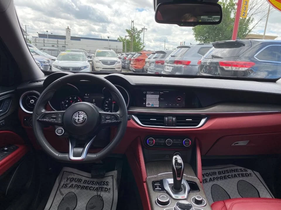 2021 Alfa Romeo Stelvio - Image 13 of 17