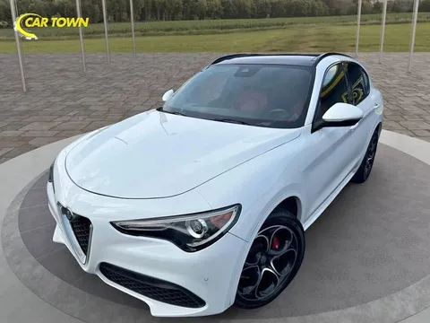 2021 Alfa Romeo Stelvio