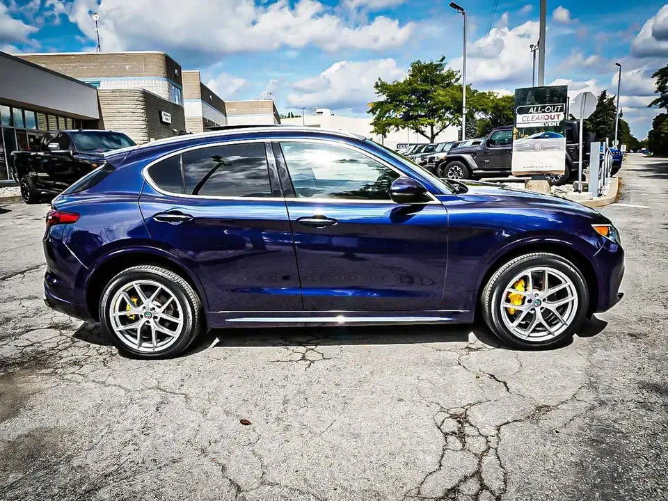 2021 Alfa Romeo Stelvio - Image 6 of 19