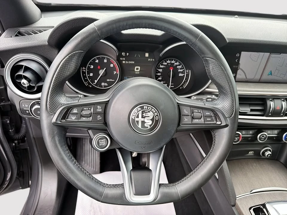 2021 Alfa Romeo Stelvio - Image 6 of 10