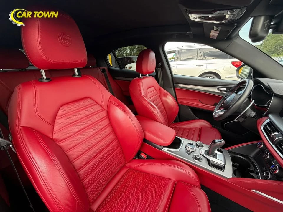 2021 Alfa Romeo Stelvio - Image 20 of 20