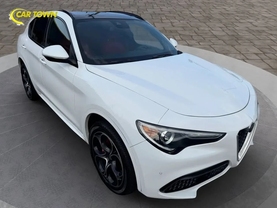2021 Alfa Romeo Stelvio - Image 5 of 20