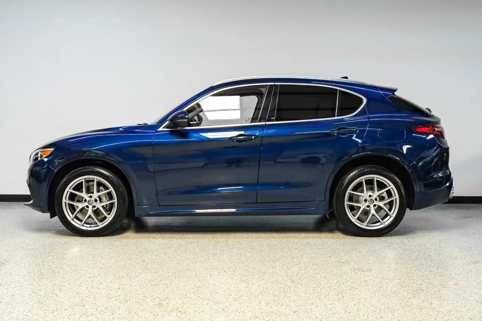 2021 Alfa Romeo Stelvio - Image 13 of 19