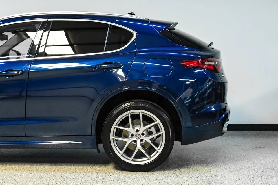 2021 Alfa Romeo Stelvio - Image 15 of 19