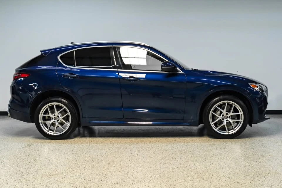 2021 Alfa Romeo Stelvio - Image 9 of 19