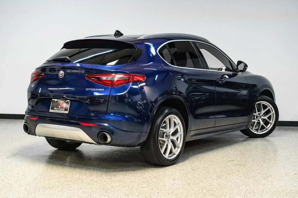 2021 Alfa Romeo Stelvio - Image 10 of 19