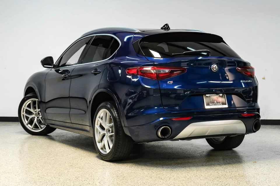 2021 Alfa Romeo Stelvio - Image 12 of 19