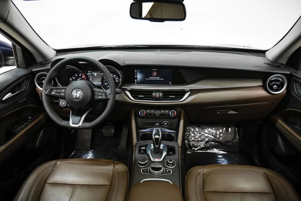 2021 Alfa Romeo Stelvio - Image 19 of 20
