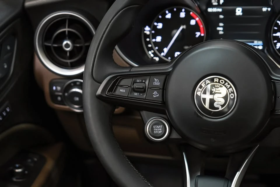 2021 Alfa Romeo Stelvio - Image 19 of 19