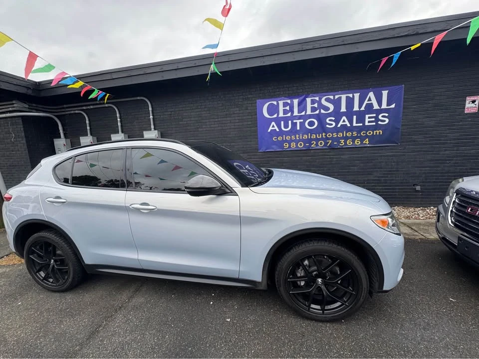 2021 Alfa Romeo Stelvio - Image 2 of 10
