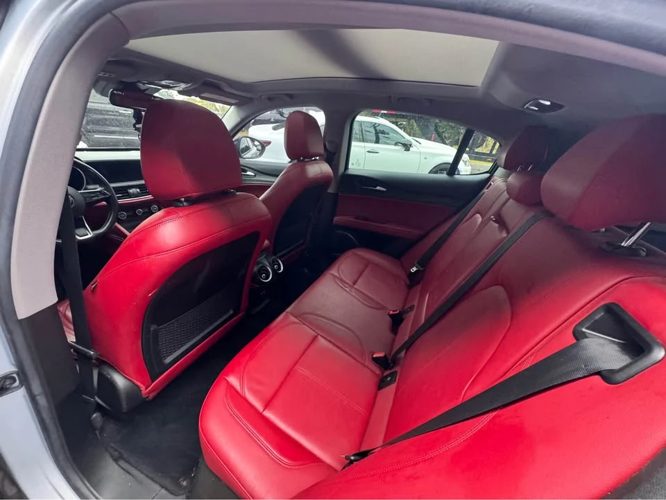 2021 Alfa Romeo Stelvio - Image 9 of 10
