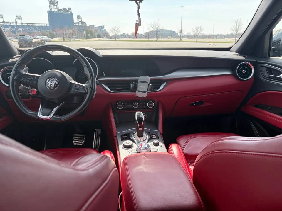 2021 Alfa Romeo Stelvio - Image 4 of 8