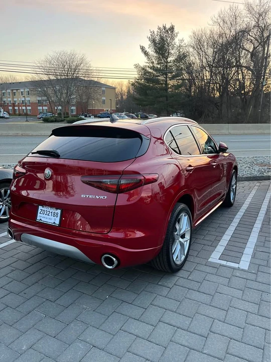 2021 Alfa Romeo Stelvio - Image 2 of 2
