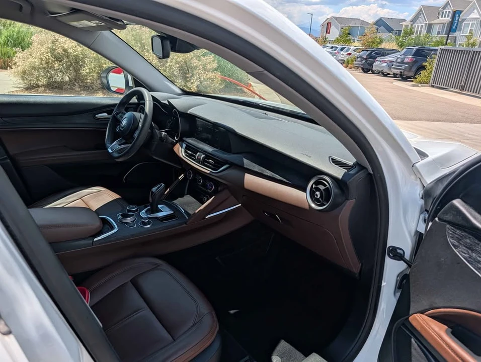 2021 Alfa Romeo Stelvio - Image 13 of 15