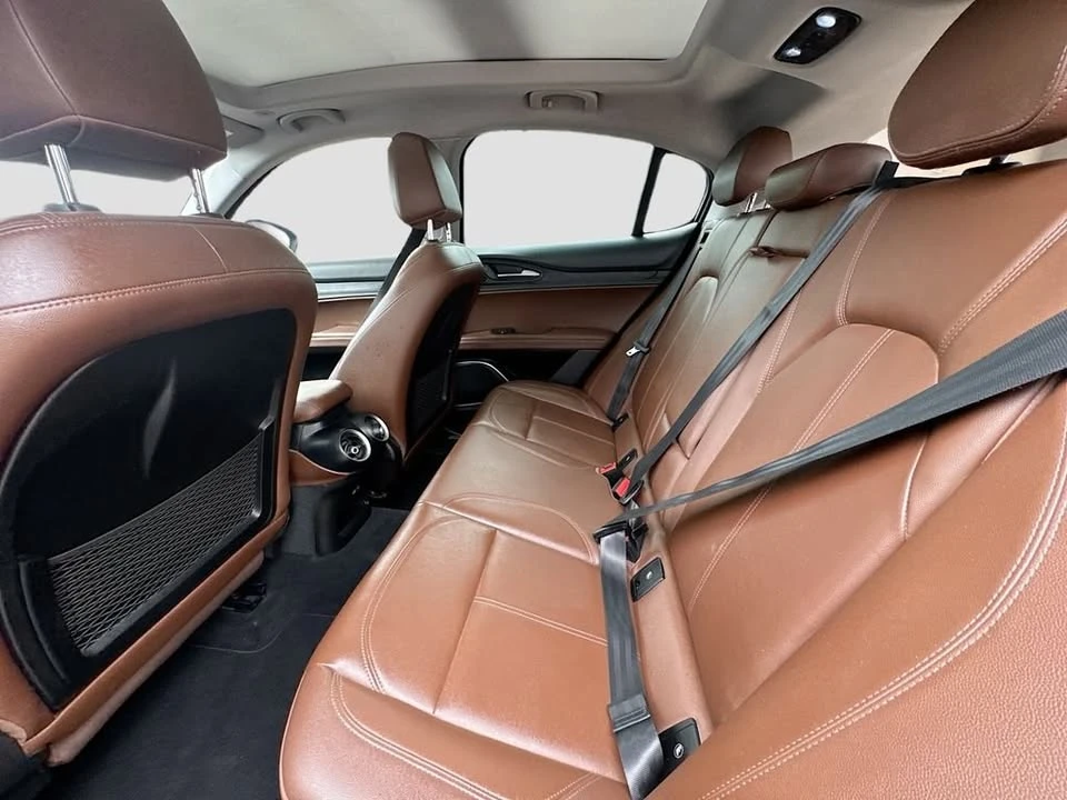 2021 Alfa Romeo Stelvio - Image 15 of 20