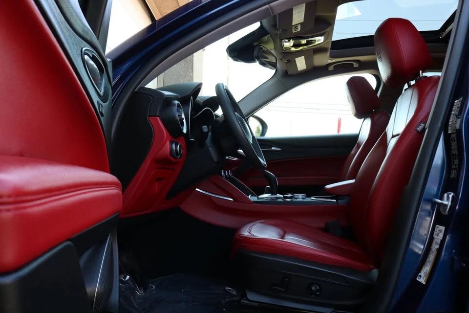2021 Alfa Romeo Stelvio - Image 8 of 20
