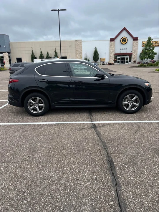 2021 Alfa Romeo Stelvio - Image 2 of 11