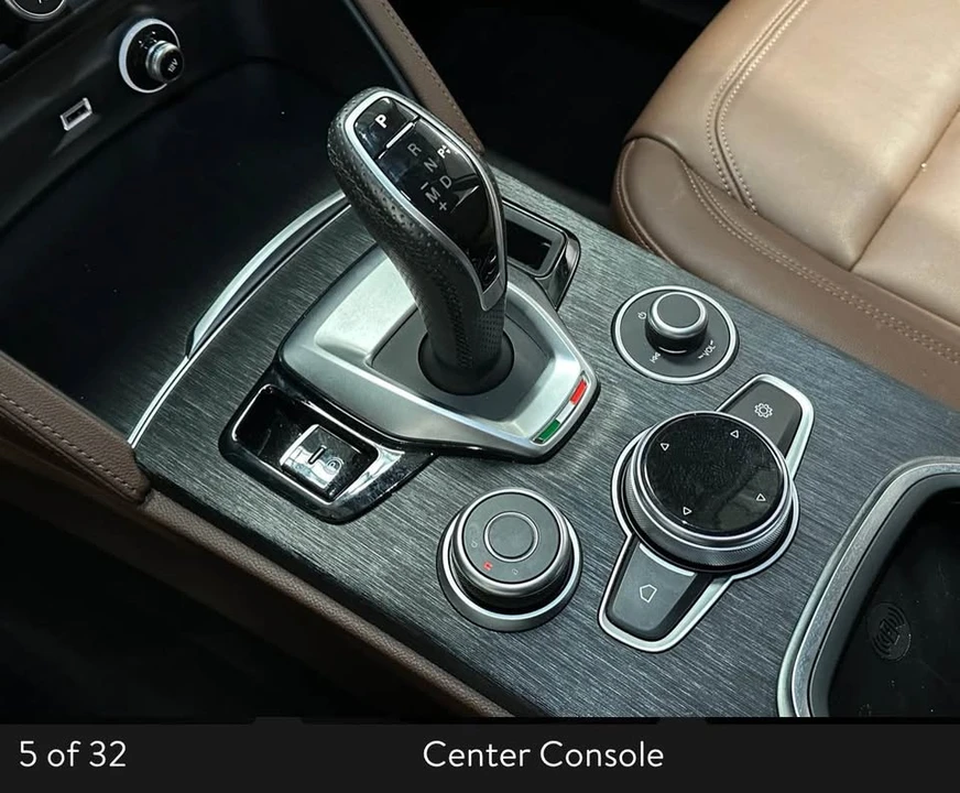 2021 Alfa Romeo Stelvio - Image 4 of 20
