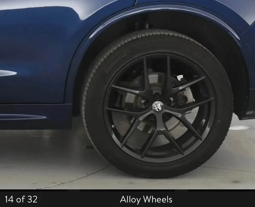 2021 Alfa Romeo Stelvio - Image 17 of 20