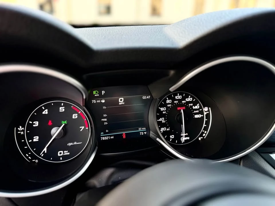 2021 Alfa Romeo Stelvio - Image 14 of 20