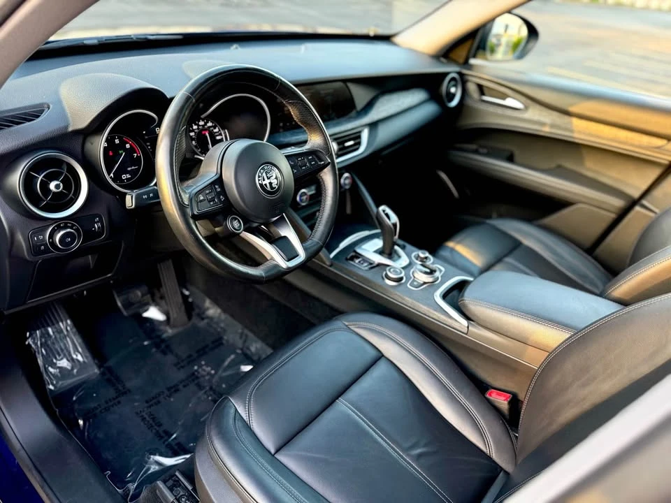 2021 Alfa Romeo Stelvio - Image 10 of 20