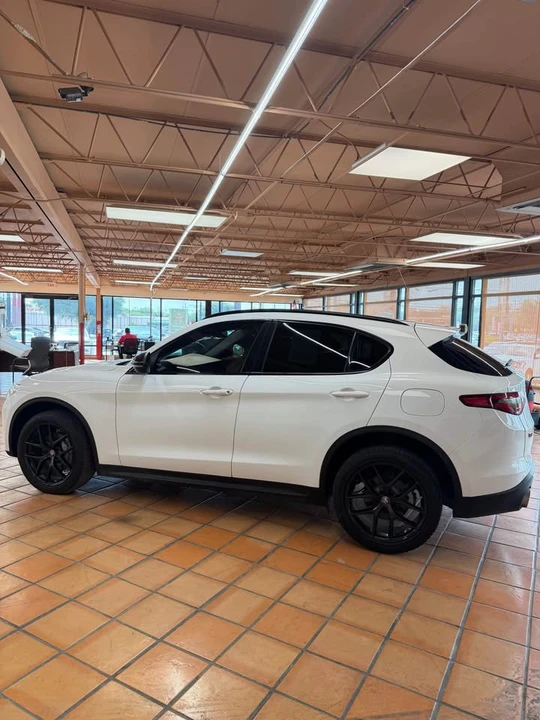 2021 Alfa Romeo Stelvio - Image 2 of 13