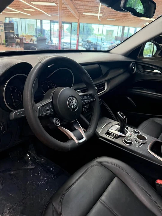 2021 Alfa Romeo Stelvio - Image 7 of 13