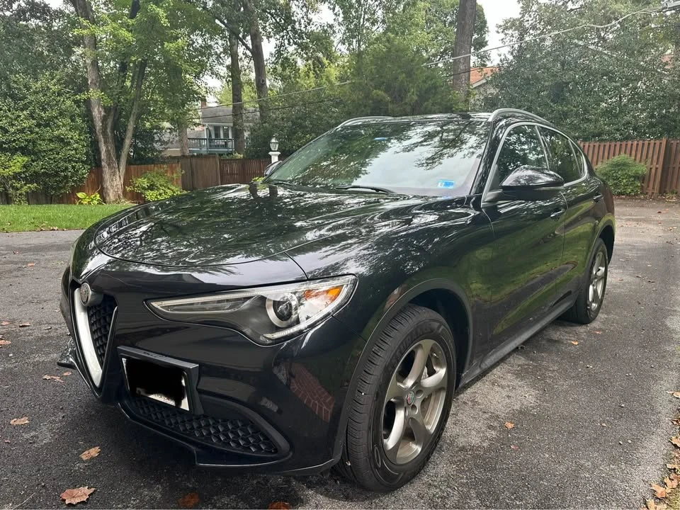 2021 Alfa Romeo Stelvio - Image 2 of 9