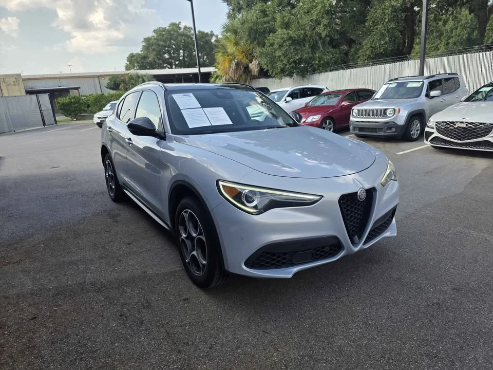 2021 Alfa Romeo Stelvio - Image 2 of 20