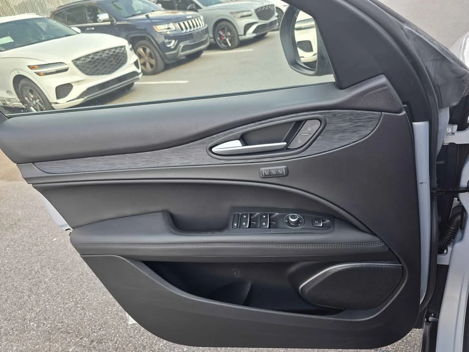 2021 Alfa Romeo Stelvio - Image 13 of 20