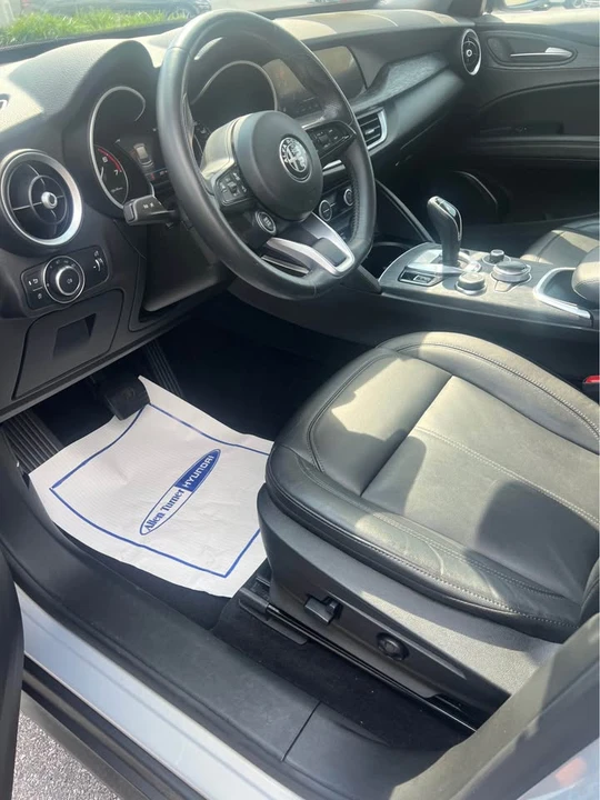 2021 Alfa Romeo Stelvio - Image 7 of 15
