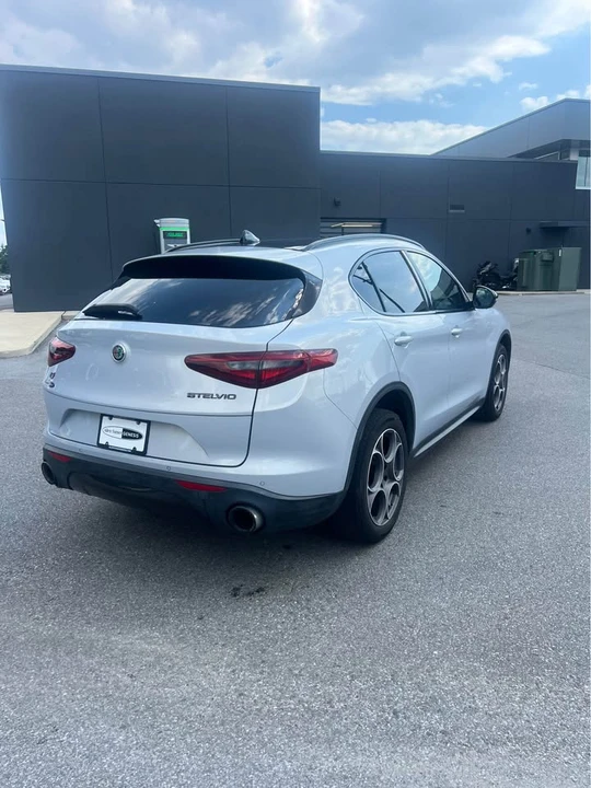 2021 Alfa Romeo Stelvio - Image 3 of 15
