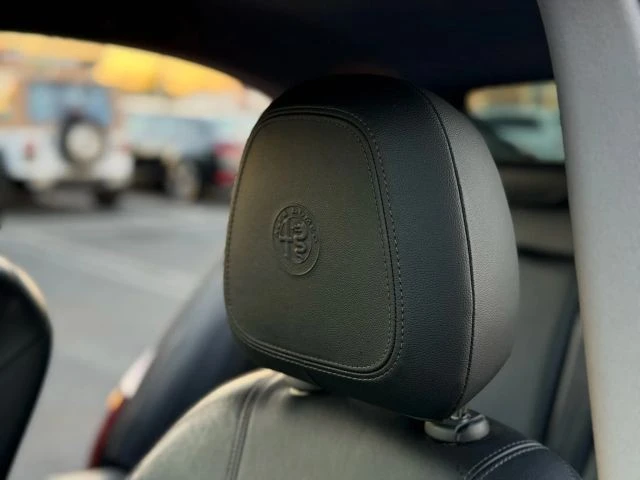 2021 Alfa Romeo Stelvio - Image 17 of 24
