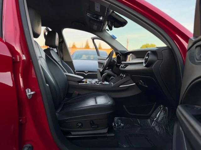 2021 Alfa Romeo Stelvio - Image 13 of 24