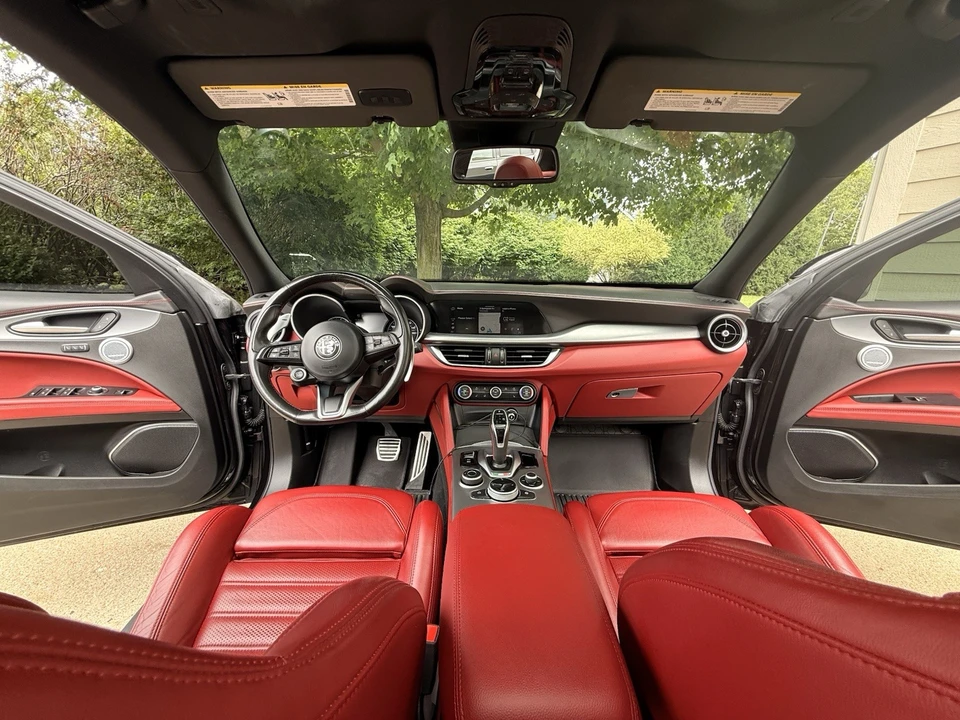 2021 Alfa Romeo Stelvio - Image 9 of 19