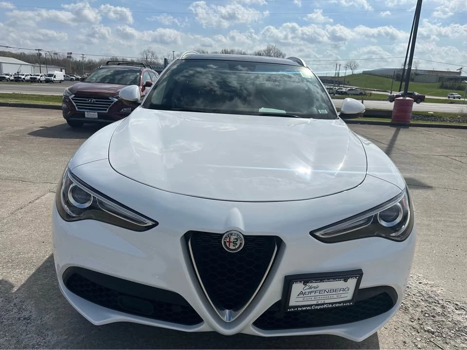 2021 Alfa Romeo Stelvio - Image 2 of 12