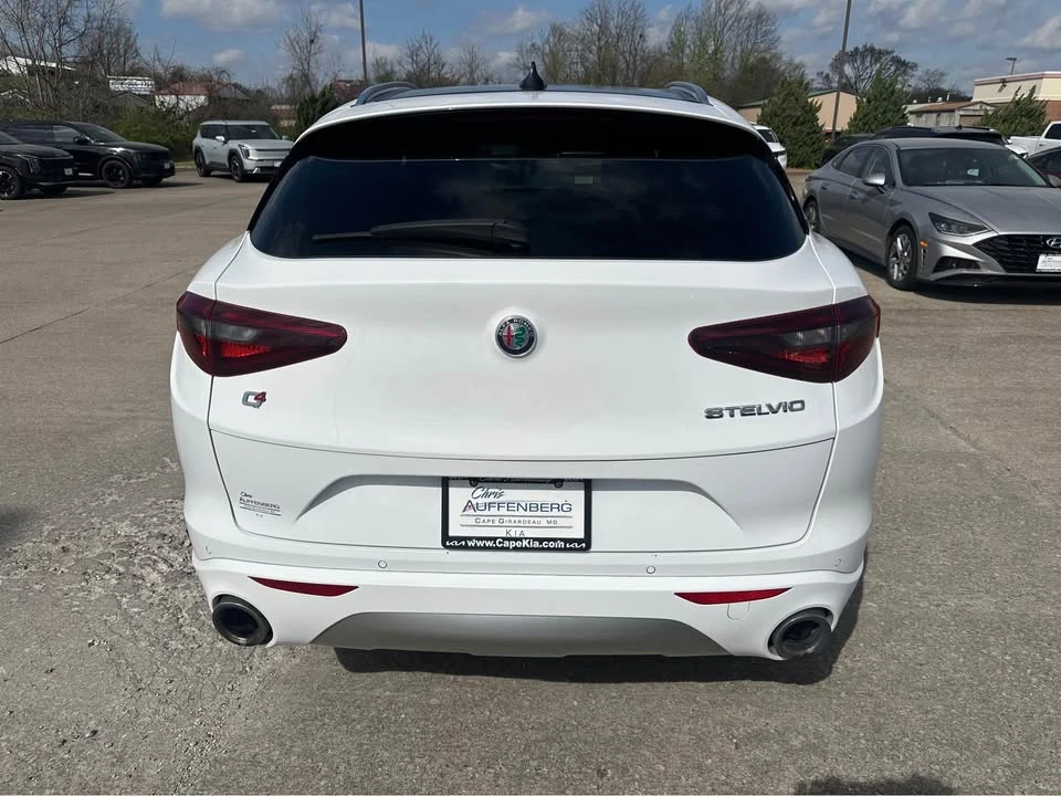 2021 Alfa Romeo Stelvio - Image 4 of 12