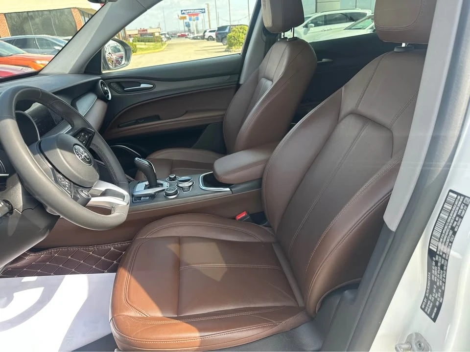2021 Alfa Romeo Stelvio - Image 6 of 12