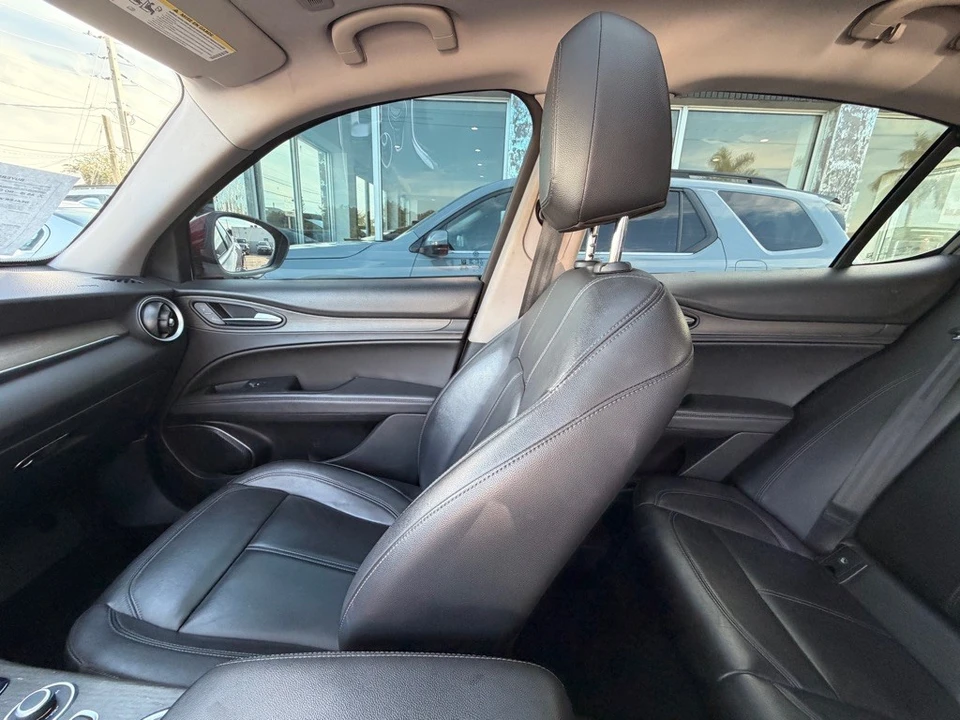 2021 Alfa Romeo Stelvio - Image 20 of 21