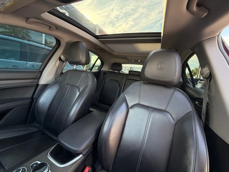 2021 Alfa Romeo Stelvio - Image 23 of 25
